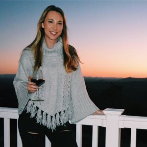 Meet your Posher, Addie